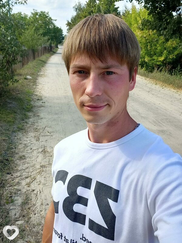 Иван, 31, Харькове — анкета №30794
