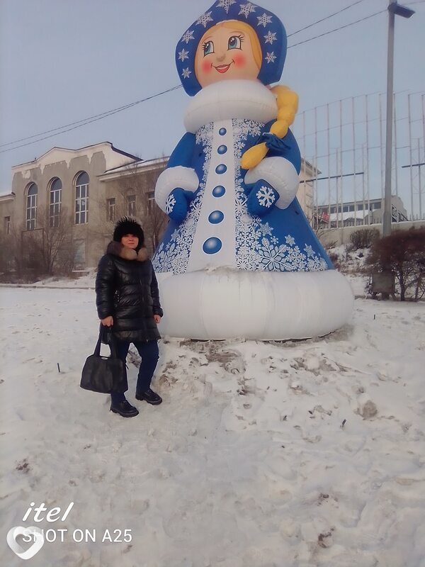 Алена, Жирекен