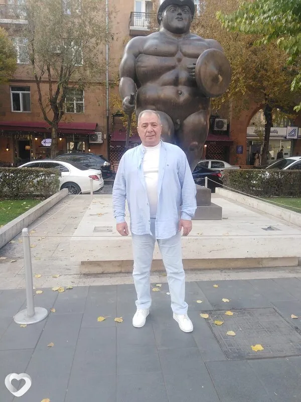 Андрюша, Ереван