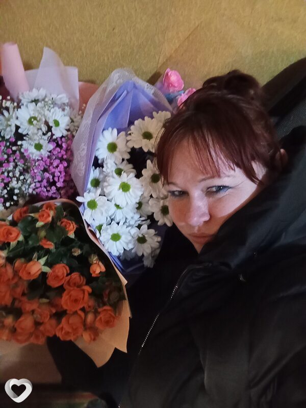Катюха, 41, Снежном — анкета №36739