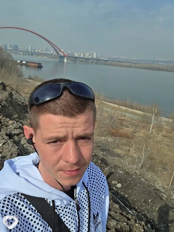 Валера, 29, Барнауле — анкета №36973