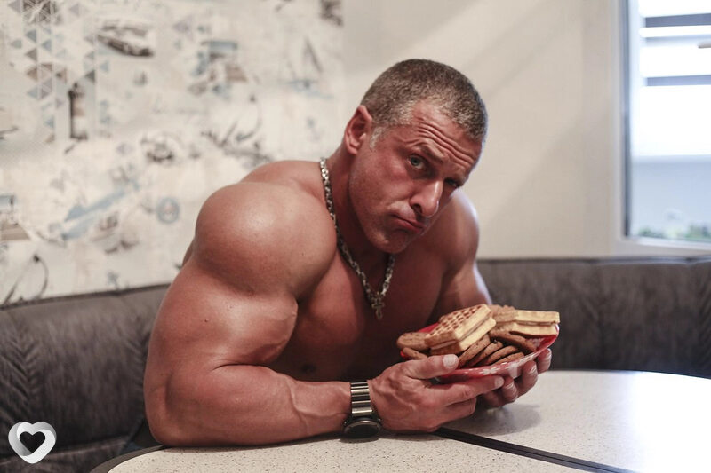 Александр, 37, Снежном — анкета №40027