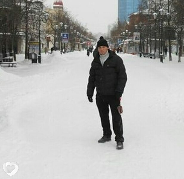 Vlad, 48, Губкине — анкета №43238