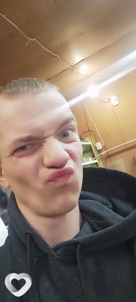 Макс, Днепродзержинск
