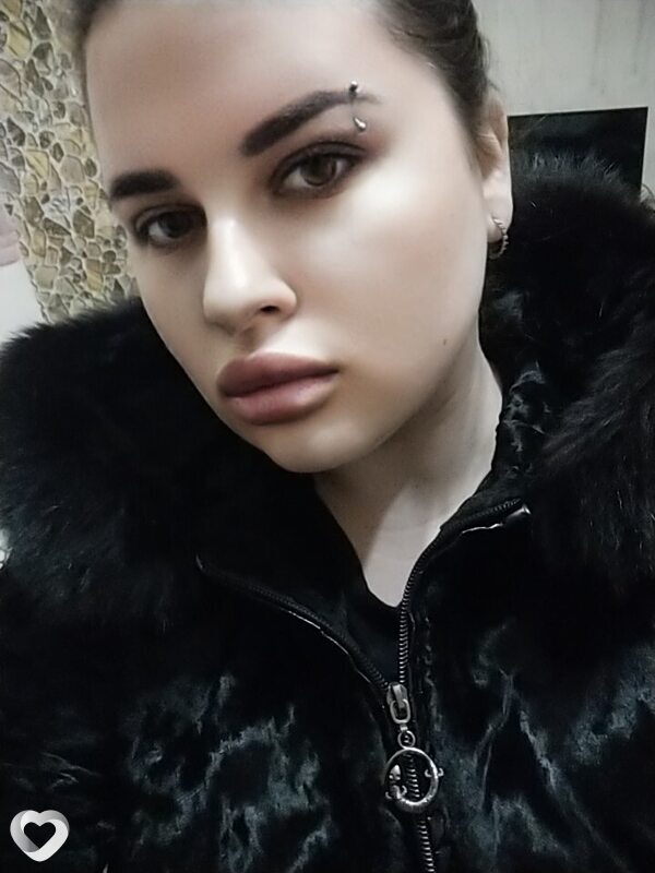 Ксюша, 22, Запорожье — анкета №53718