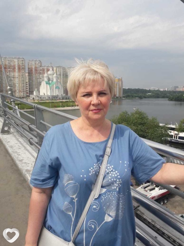 Лара, Москва