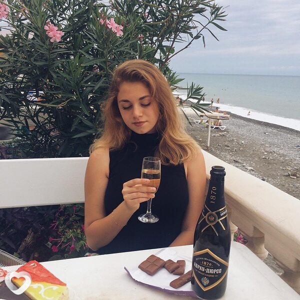 Полина, 20, Москве — анкета №57368