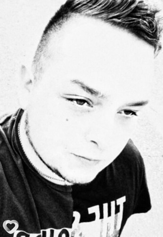 Антон, 28, Твери — анкета №60495