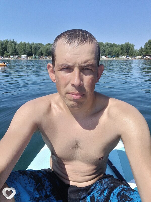 Антон, 36, Бийске — анкета №60977