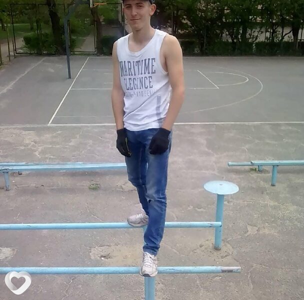 Богдан, Сквира
