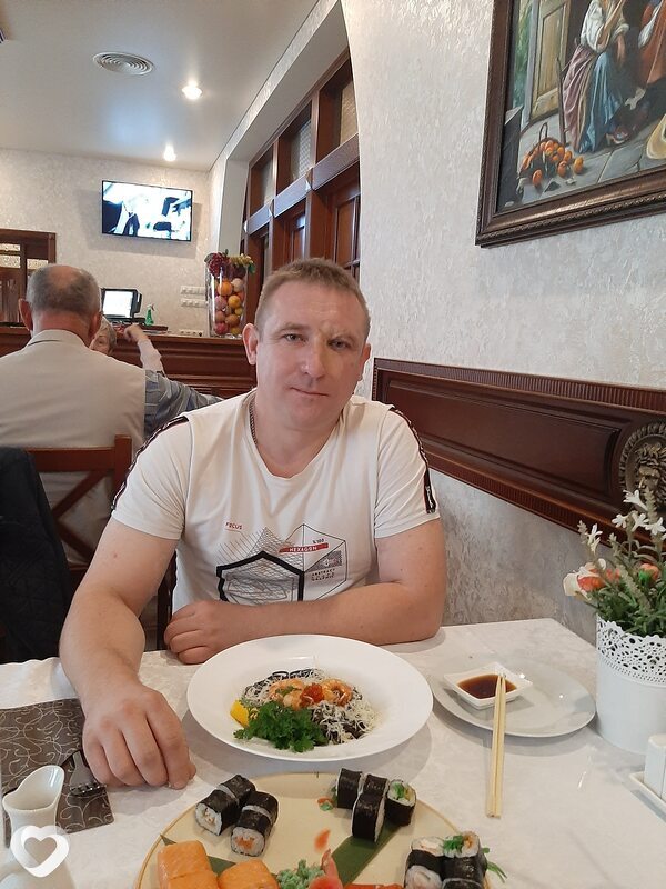 Дмитрий, 42, Морозовске — анкета №74369