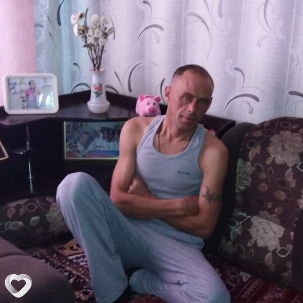 Геннадий, 41, Ужуре — анкета №76050