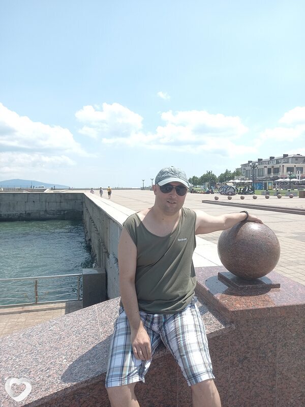Юрий, 40, Крымске — анкета №77311