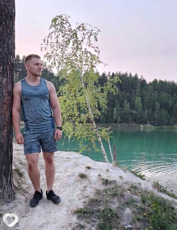 Артем, 28, Солигорске — анкета №85255
