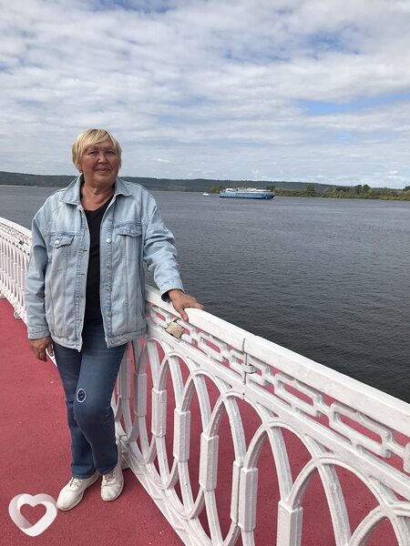 Галина, Углекаменск