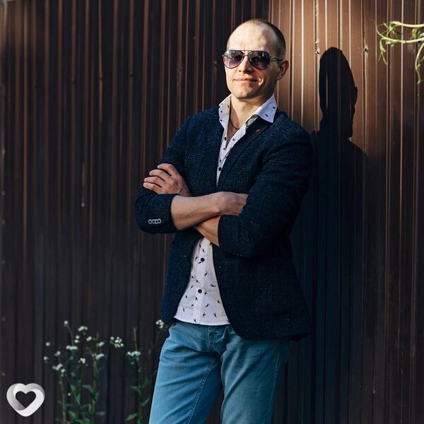 Alex, Сенно