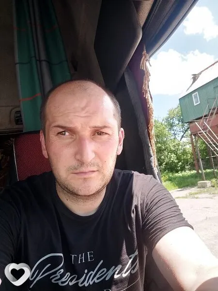 Алексей, 38, Стаханове — анкета №4935