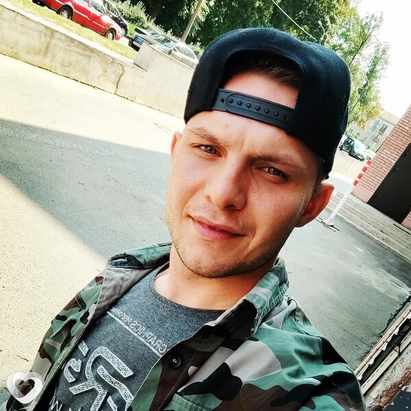 Тёма, 32, Минске — анкета №90588