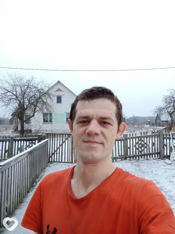 Эдик, 33, Светлогорске — анкета №93426