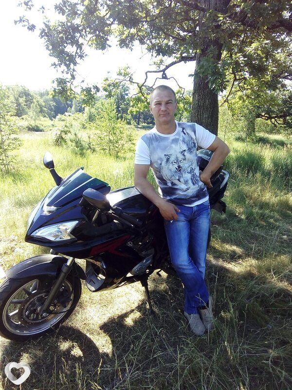 Виталик, 40, Солигорске — анкета №94306
