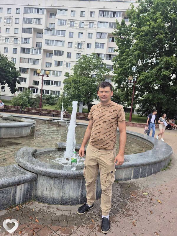 Саша, 32, Барановичах — анкета №100111