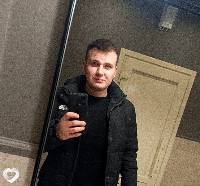 Артемий, 27, Бобруйске — анкета №101756