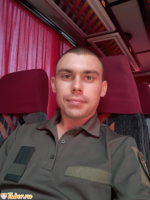 Максим, 30, Харькове — анкета №102814