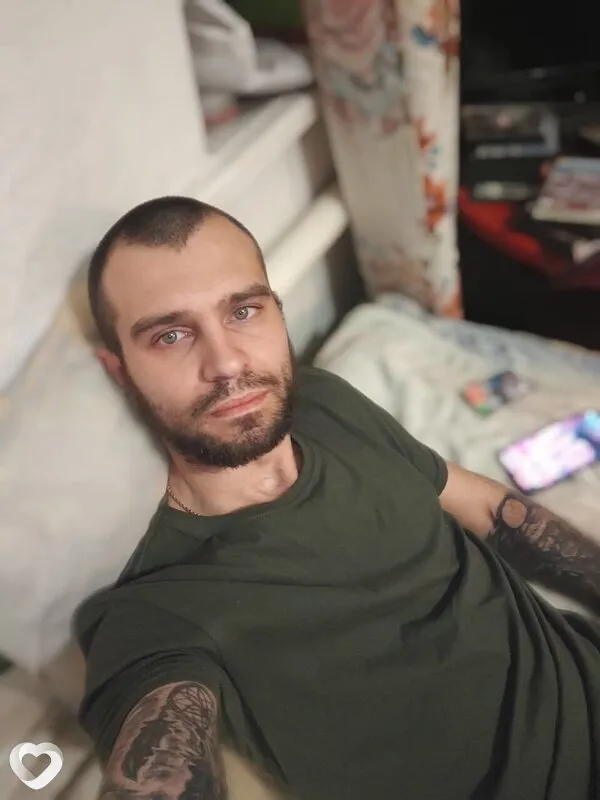 Alexksander, 29, Харцызске — анкета №5268