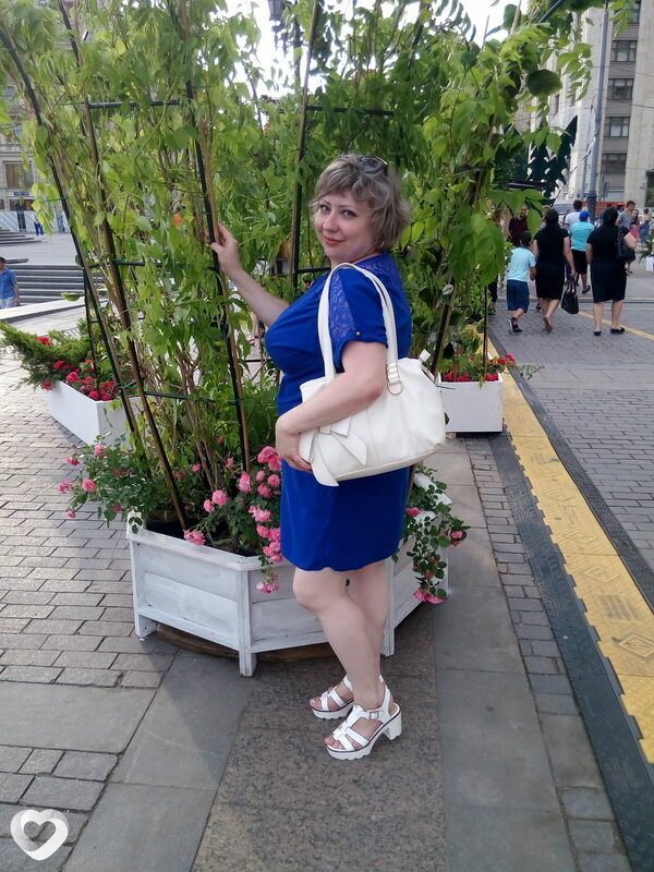 Оксана, 45, Стаханове — анкета №109282