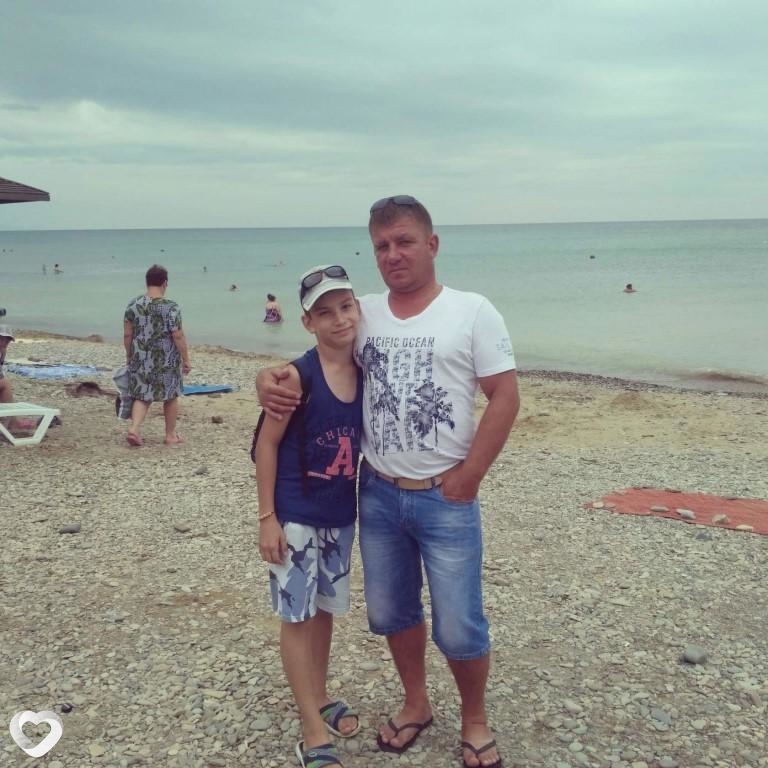 Виктор, 45, Новокубанске — анкета №109989