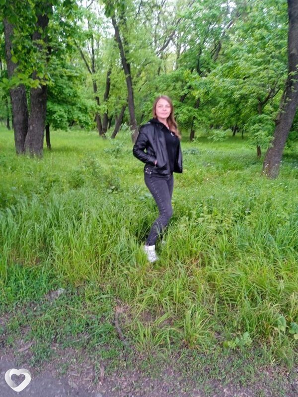Алена, 37, Торезе — анкета №110349