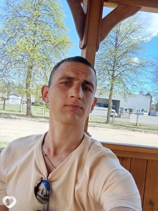 Андрей, 32, Старых Дорогах — анкета №111763