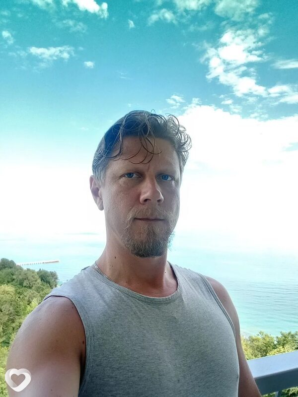 Артём, 46, Саратове — анкета №112313
