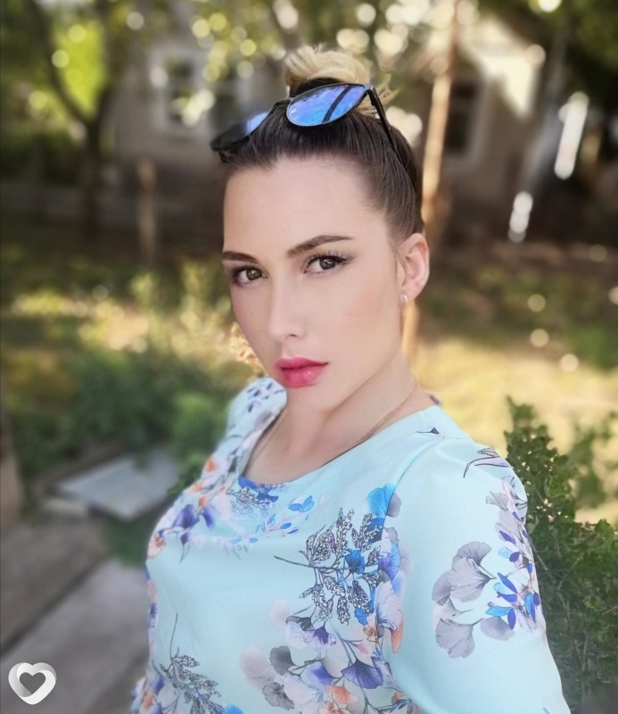 Yulia, Путивль