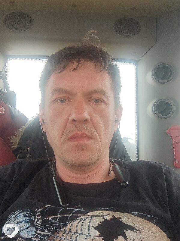 Макс, Ужур