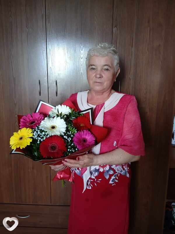 Нелли, 71, Новосибирске — анкета №120326