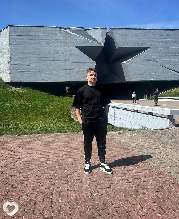 Дмитрий, 27, Пинске — анкета №121090