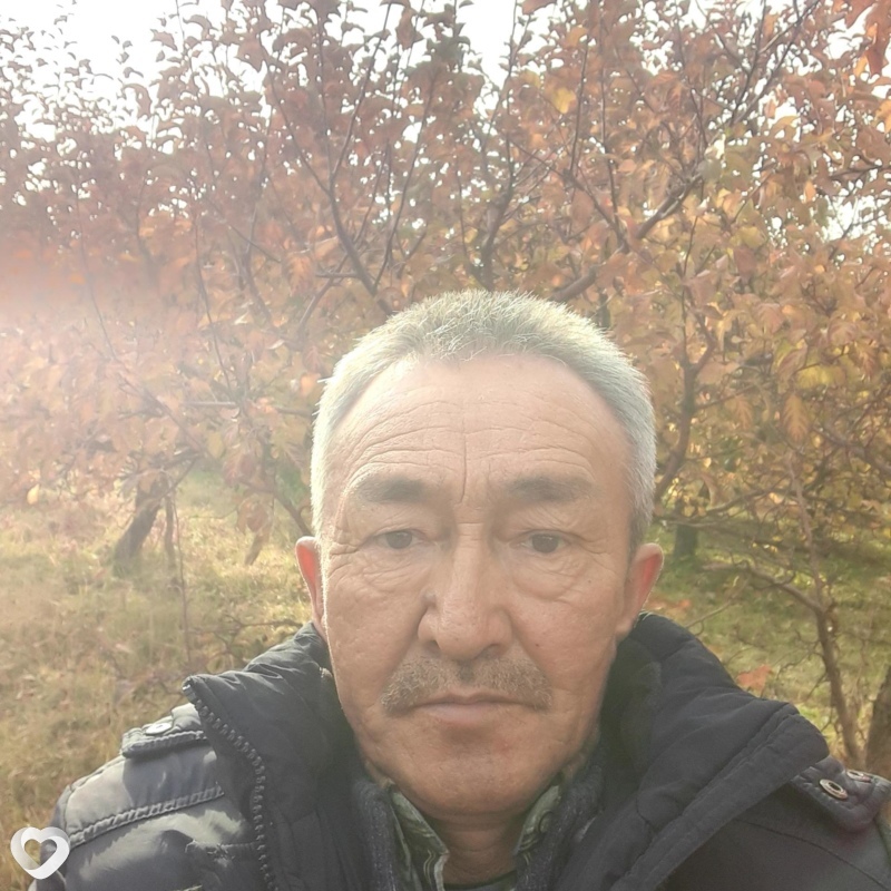 Заурембек, Учарал