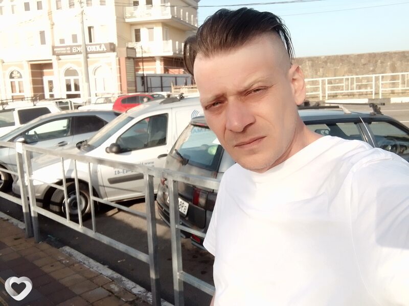Олег, 42, Сочи — анкета №128085