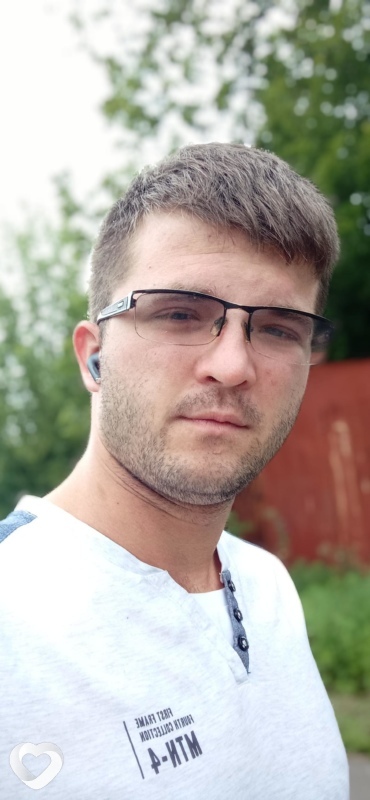 Лёша, 29, Донецке — анкета №128821