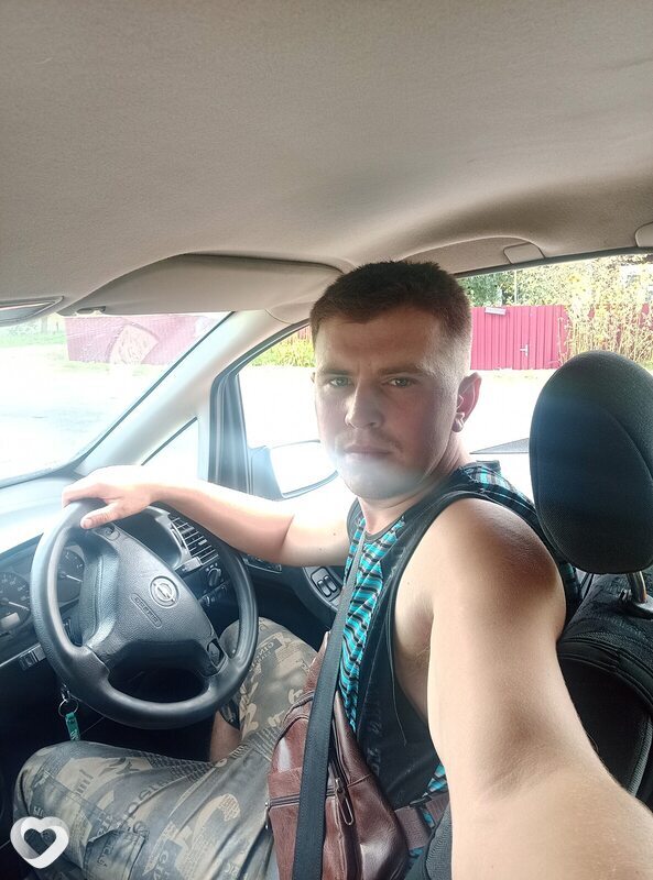 Евгений, 28, Клецке — анкета №129222