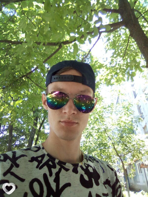 Oleg, 26, Бердянске — анкета №129259