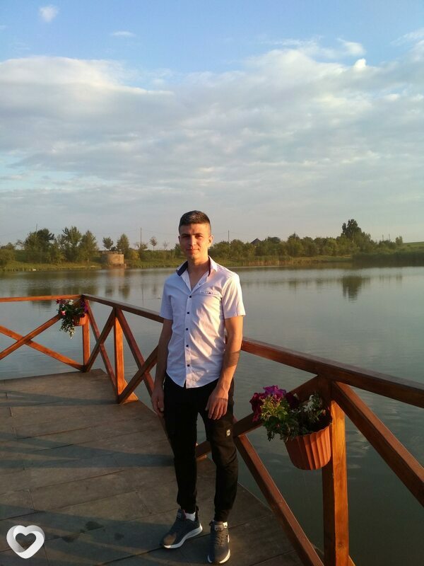 Вася, 29, Черновцах — анкета №134053