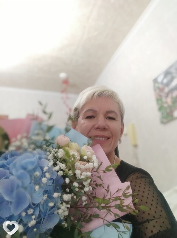Елена, Крупки