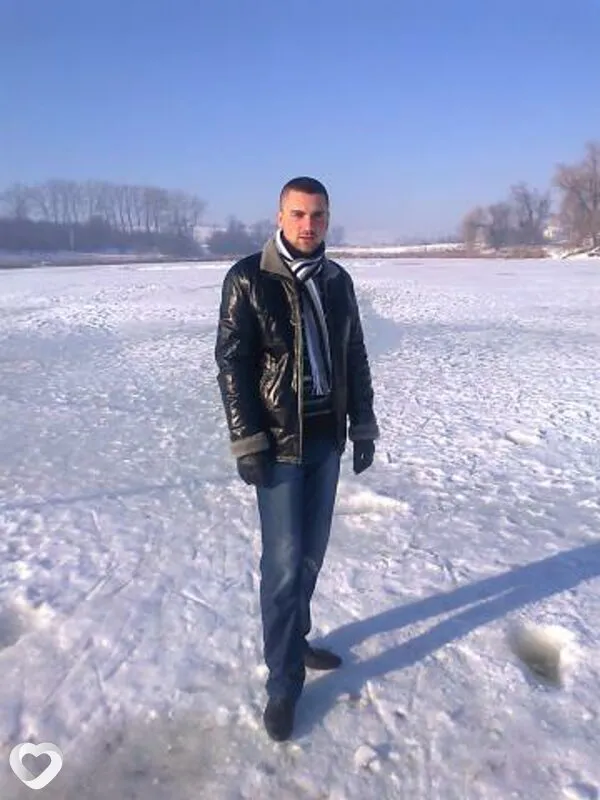 Гриша, 36, Черновцах — анкета №6090