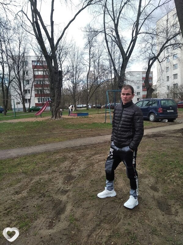 Виталя, 37, Солигорске — анкета №138229