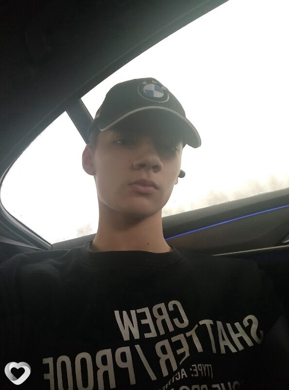 Виктор, 20, Санкт-Петербурге — анкета №139115