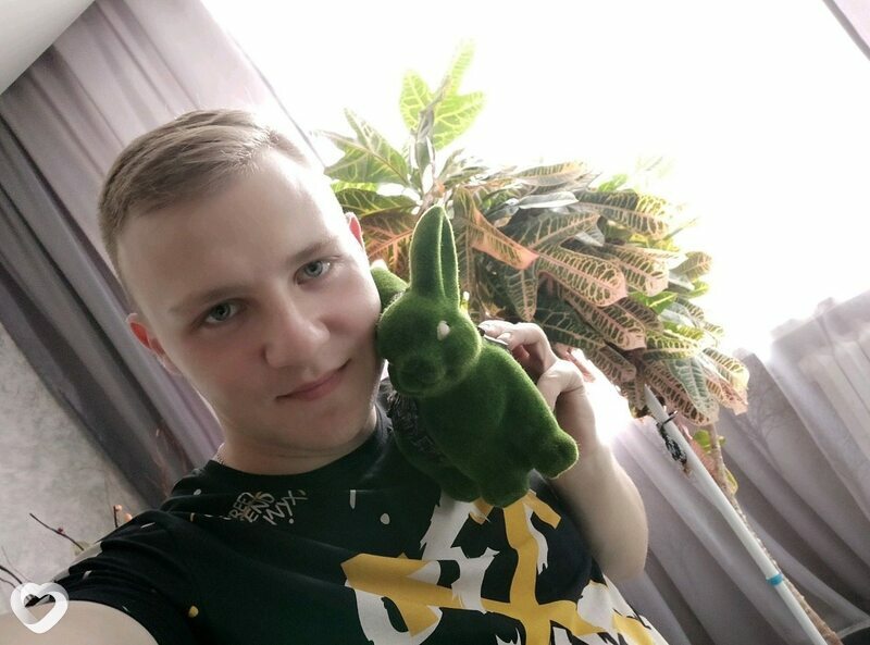 Дмитрий, Днепрорудное