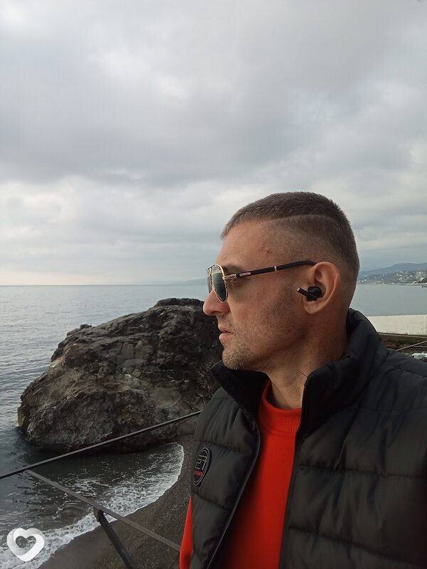 Юрий, 43, Алуште — анкета №145612