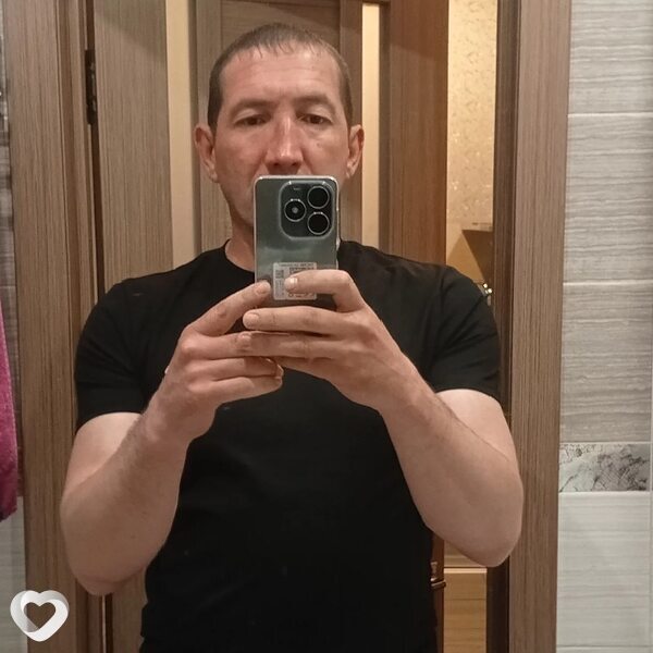 Viktor, 42, Уссурийске — анкета №147399